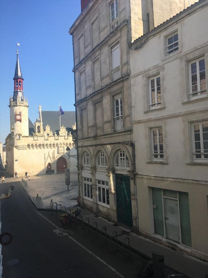 Hotel De Ville 3 Et Parking Ла-Рошель Екстер'єр фото